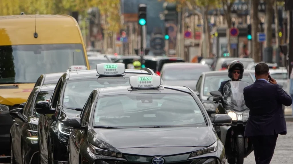 Taxis Autonomes Paris : pourquoi Pony.ai veut rouler sans chauffeur d&rsquo;ici 2 ans